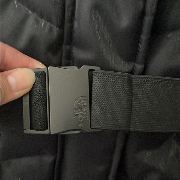 The North Face Black Puffer Jacket - Picture 2 of 14